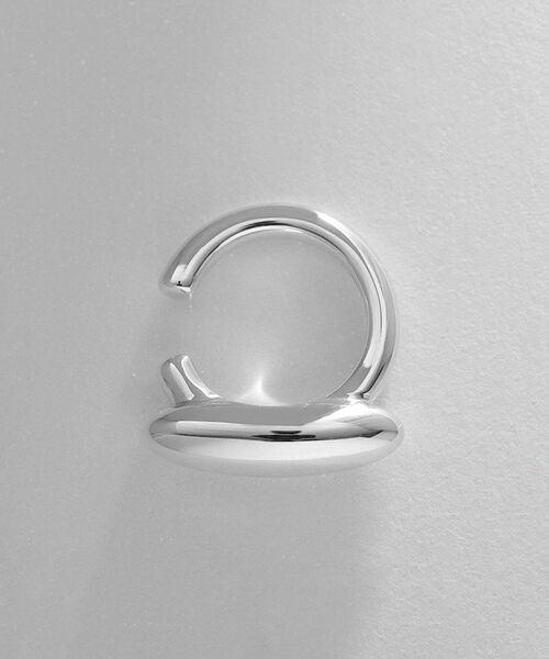 COCOSHNIK ONKITSCH / ココシュニックオンキッチュ ピアス・イヤリング | シルバー オーバルモチーフ スモールイヤーカフ | 詳細3