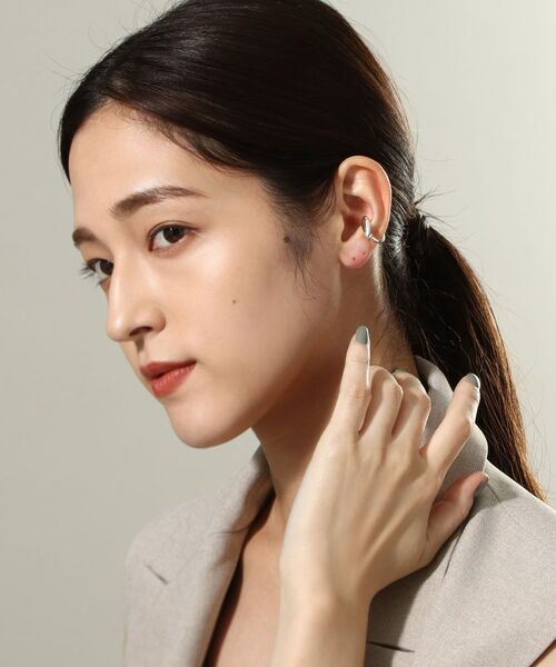 COCOSHNIK ONKITSCH / ココシュニックオンキッチュ ピアス・イヤリング | シルバー オーバルモチーフ スモールイヤーカフ | 詳細6