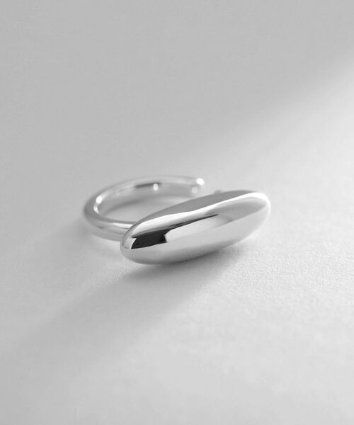 COCOSHNIK ONKITSCH / ココシュニックオンキッチュ ピアス・イヤリング | シルバー オーバルモチーフ ラージイヤーカフ | 詳細2