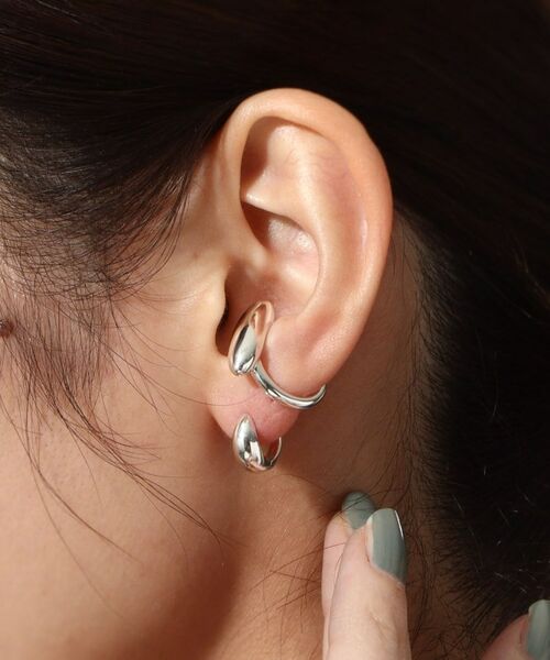 COCOSHNIK ONKITSCH / ココシュニックオンキッチュ ピアス・イヤリング | シルバー オーバルモチーフ ラージイヤーカフ | 詳細9