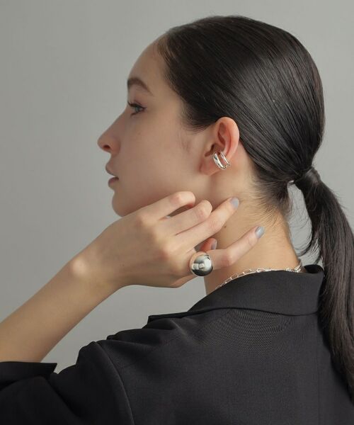 COCOSHNIK ONKITSCH / ココシュニックオンキッチュ ピアス・イヤリング | シルバー ダブルプランプ イヤーカフ | 詳細11