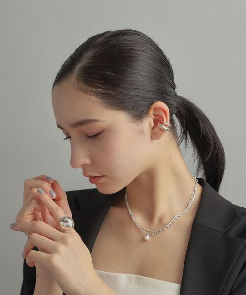 COCOSHNIK ONKITSCH / ココシュニックオンキッチュ ピアス・イヤリング | シルバー ダブルプランプ イヤーカフ | 詳細12