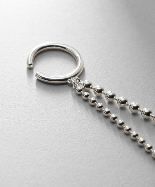 COCOSHNIK ONKITSCH / ココシュニックオンキッチュ ピアス・イヤリング | シルバー ボールチェーン イヤーカフ | 詳細2