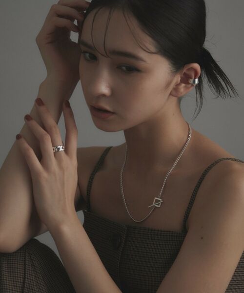 COCOSHNIK ONKITSCH / ココシュニックオンキッチュ ピアス・イヤリング | シルバー フォールディング イヤーカフ | 詳細7