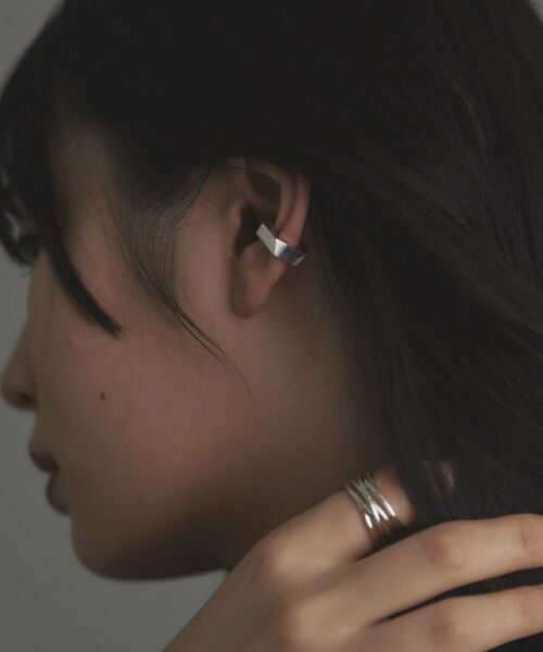 COCOSHNIK ONKITSCH / ココシュニックオンキッチュ ピアス・イヤリング | シルバー ペンタゴンイヤーカフ | 詳細9
