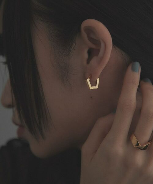 COCOSHNIK ONKITSCH / ココシュニックオンキッチュ ピアス・イヤリング | シルバー ハギーイヤリング ペンタゴン GP | 詳細9