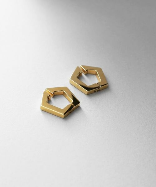 COCOSHNIK ONKITSCH / ココシュニックオンキッチュ ピアス・イヤリング | シルバー ハギーイヤリング ペンタゴン GP（ゴールド(600)）