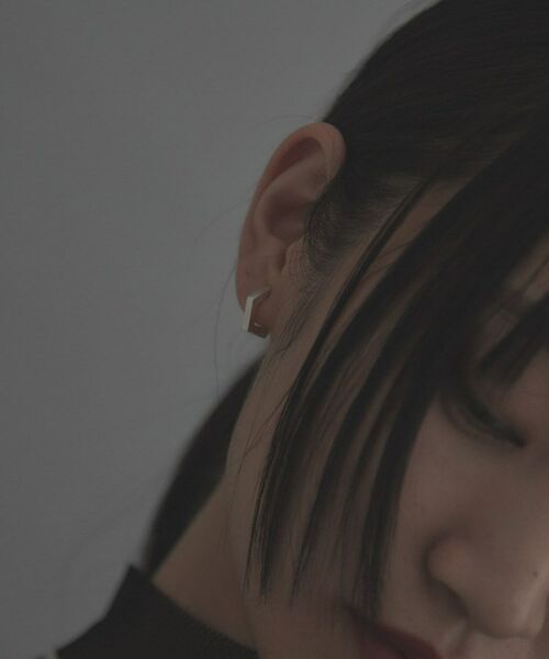 COCOSHNIK ONKITSCH / ココシュニックオンキッチュ ピアス・イヤリング | シルバー ハギーイヤリング ペンタゴン | 詳細8