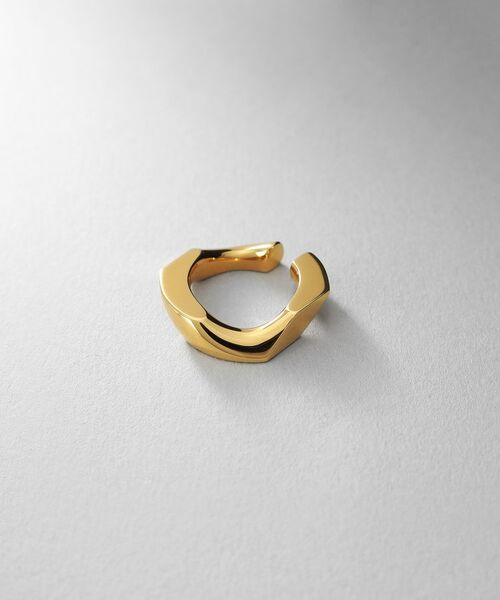 COCOSHNIK ONKITSCH / ココシュニックオンキッチュ ピアス・イヤリング | シルバー カーブチェーンモチーフイヤカフ GP（ゴールド(600)）