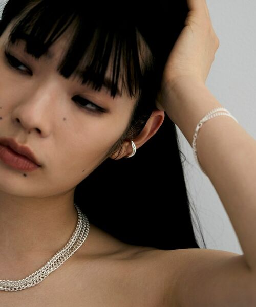 COCOSHNIK ONKITSCH / ココシュニックオンキッチュ ピアス・イヤリング | シルバー カーブチェーンモチーフイヤカフ | 詳細6