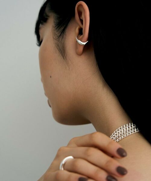 COCOSHNIK ONKITSCH / ココシュニックオンキッチュ ピアス・イヤリング | シルバー カーブチェーンモチーフイヤカフ | 詳細7
