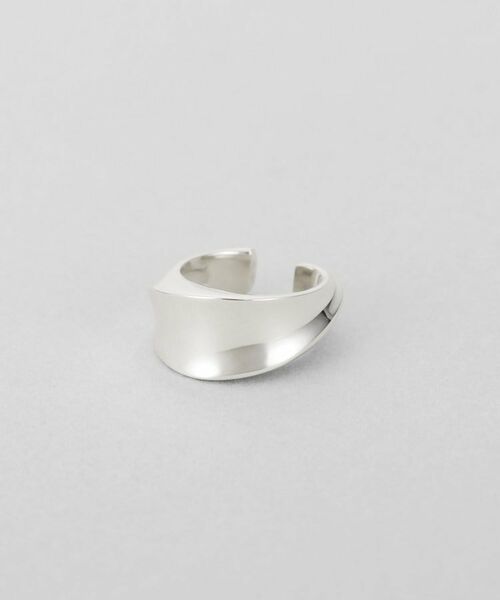 COCOSHNIK ONKITSCH / ココシュニックオンキッチュ ピアス・イヤリング | シルバー フローツイストイヤカフ | 詳細2