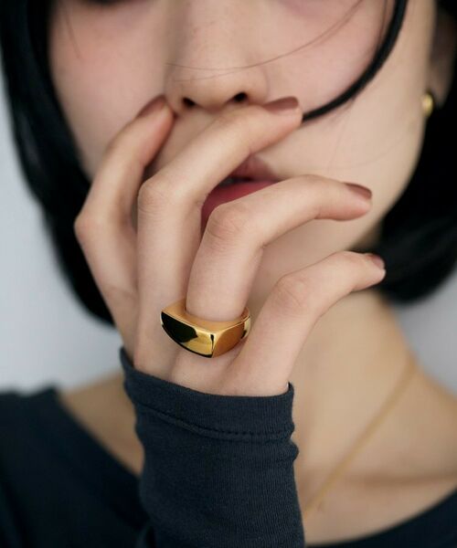 COCOSHNIK ONKITSCH / ココシュニックオンキッチュ リング | シルバー ボリュームトラペーズシグネットリング GP | 詳細6