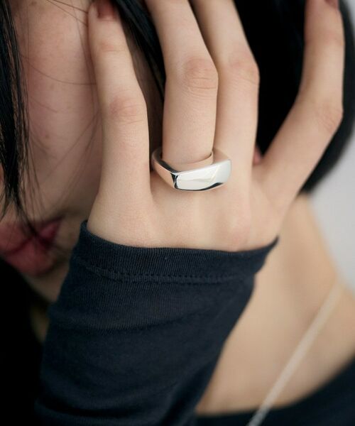 COCOSHNIK ONKITSCH / ココシュニックオンキッチュ リング | シルバー ボリュームトラペーズシグネットリング | 詳細7