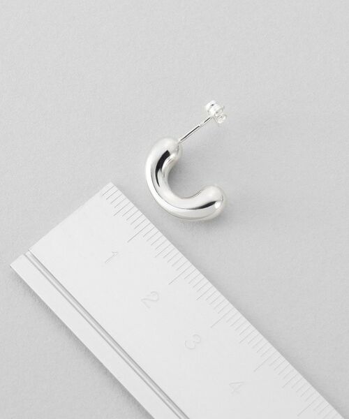 COCOSHNIK ONKITSCH / ココシュニックオンキッチュ ピアス・イヤリング | シルバー ニュアンスアークピアス | 詳細5