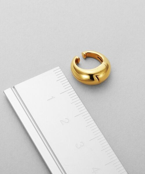 COCOSHNIK ONKITSCH / ココシュニックオンキッチュ ピアス・イヤリング | シルバー ハギーイヤリング ペアシェイプ M GP | 詳細4