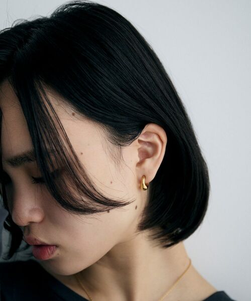 COCOSHNIK ONKITSCH / ココシュニックオンキッチュ ピアス・イヤリング | シルバー ハギーイヤリング ペアシェイプ M GP | 詳細7