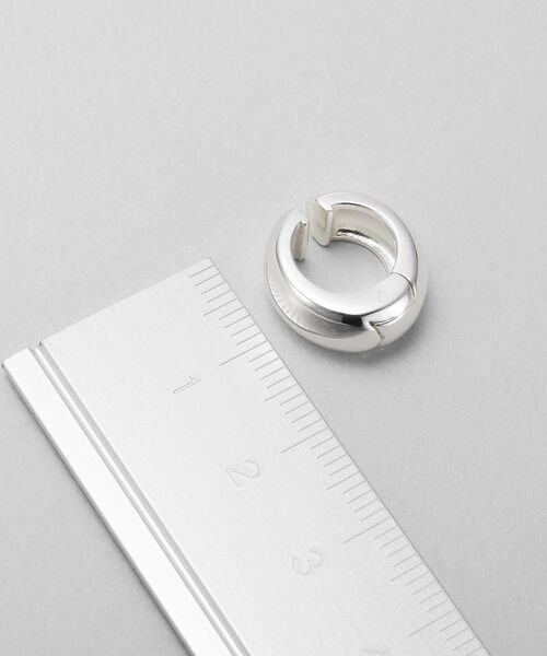 COCOSHNIK ONKITSCH / ココシュニックオンキッチュ ピアス・イヤリング | シルバー ハギーイヤリング ドーム M | 詳細4