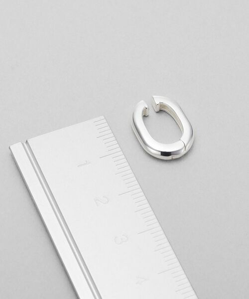 COCOSHNIK ONKITSCH / ココシュニックオンキッチュ ピアス・イヤリング | シルバー ハギーイヤリング トラック | 詳細4