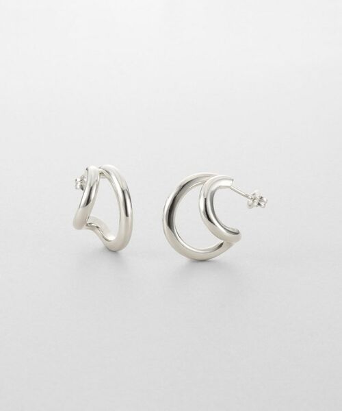 COCOSHNIK ONKITSCH / ココシュニックオンキッチュ ピアス・イヤリング | シルバー アシンメトリーフープピアス（シルバー(600)）