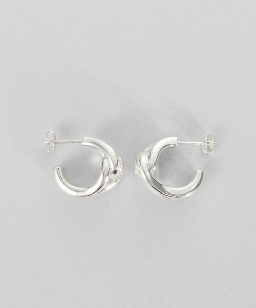 COCOSHNIK ONKITSCH / ココシュニックオンキッチュ ピアス・イヤリング | シルバー スモールフープ ノットピアス | 詳細3