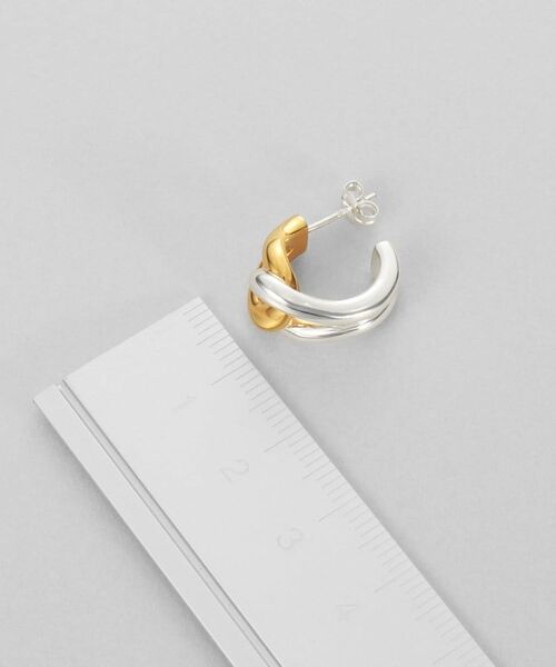 COCOSHNIK ONKITSCH / ココシュニックオンキッチュ ピアス・イヤリング | シルバー コンビカラー スモールフープ ノットピアス | 詳細4