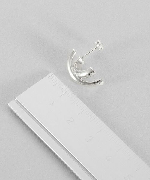COCOSHNIK ONKITSCH / ココシュニックオンキッチュ ピアス・イヤリング | シルバー アシンメドームクロスピアス | 詳細4