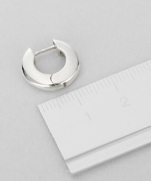 COCOSHNIK ONKITSCH / ココシュニックオンキッチュ ピアス・イヤリング | シルバー ハギーフープ フラットサークルピアス | 詳細4