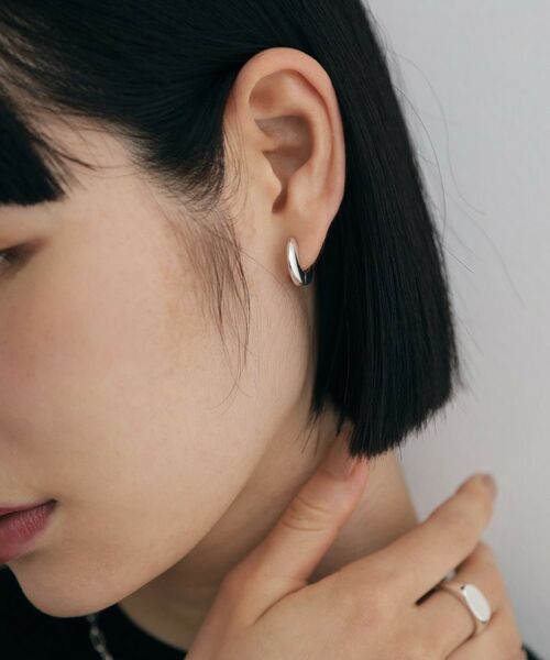 COCOSHNIK ONKITSCH / ココシュニックオンキッチュ ピアス・イヤリング | シルバー ハギーフープ フラットサークルピアス | 詳細7