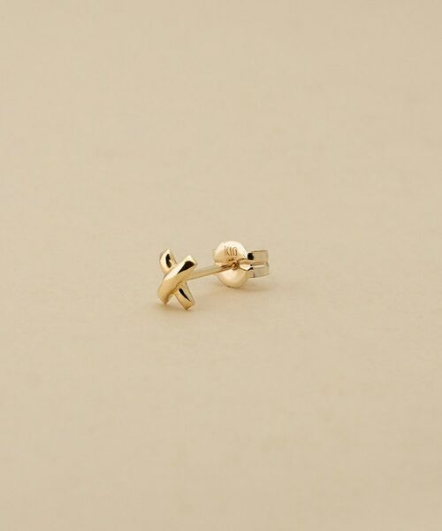 COCOSHNIK ONKITSCH / ココシュニックオンキッチュ ピアス・イヤリング | K10ホロウクロススタッドピアス（片耳用）（イエローゴールド(100)）