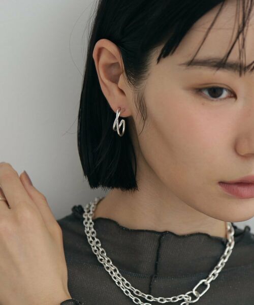 COCOSHNIK ONKITSCH / ココシュニックオンキッチュ ピアス・イヤリング | シルバー クロスオービットピアス | 詳細7