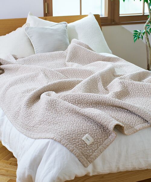 collex / コレックス インテリア・インテリア雑貨 | イブル クラウド柄 オーガニックコットン キルティングマット スクエア 200× | 詳細1