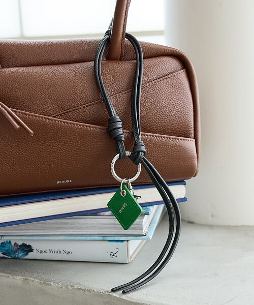 collex / コレックス モバイルケース | 【WEB限定】【BEAURE/ヴュレ】レザーモバイルリストストラップ | 詳細2