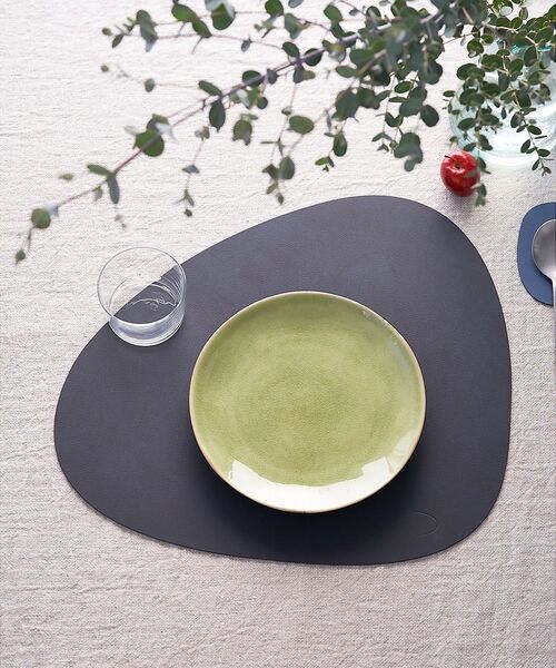 collex / コレックス キッチンツール | 【LIND DNA】カーブプレイスマット 37x44cm（ブラック）