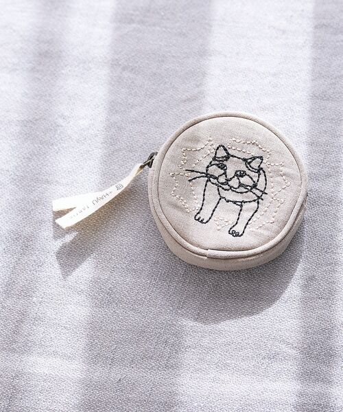 collex / コレックス ポーチ | 【＋HAyU fabric】サークルポーチ 猫 刺繍 | 詳細4