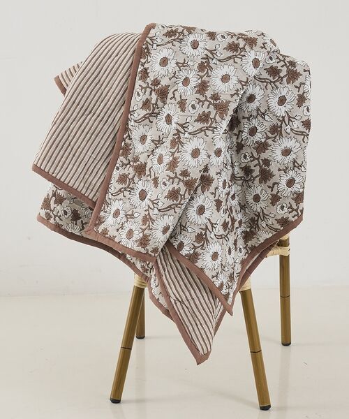 collex / コレックス インテリア・インテリア雑貨 | 【26SS新色】フラワープリントキルトケット 140×200 | 詳細7