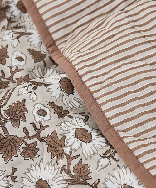 collex / コレックス インテリア・インテリア雑貨 | 【26SS新色】フラワープリントキルトケット 140×200 | 詳細11