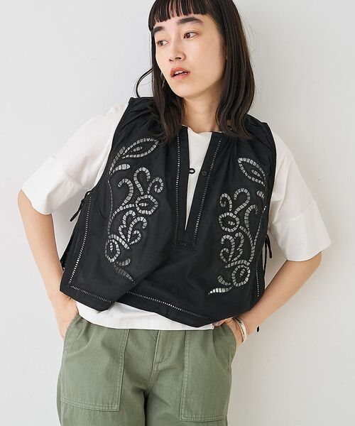 collex / コレックス ベスト | カットワーク刺繍サイドリボンベスト【予約】 | 詳細18