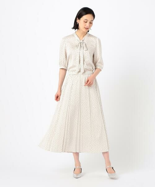 COMME CA COMFORT / コムサ・コンフォート（Lサイズ） ロング・マキシ丈スカート | 〔 TALLサイズ 〕 【セットアップ対応】ウェーブサテンドットプリント プリーツスカート | 詳細2