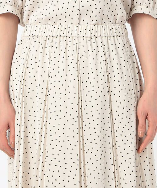 COMME CA COMFORT / コムサ・コンフォート（Lサイズ） ロング・マキシ丈スカート | 〔 TALLサイズ 〕 【セットアップ対応】ウェーブサテンドットプリント プリーツスカート | 詳細7