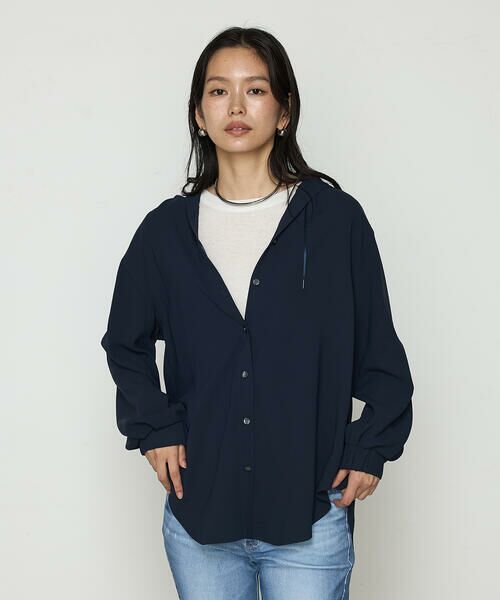 COMME CA COMFORT / コムサ・コンフォート（Lサイズ） シャツ・ブラウス | 〔 +サイズ 〕 バックサテン梨地 フード付きブラウス | 詳細12