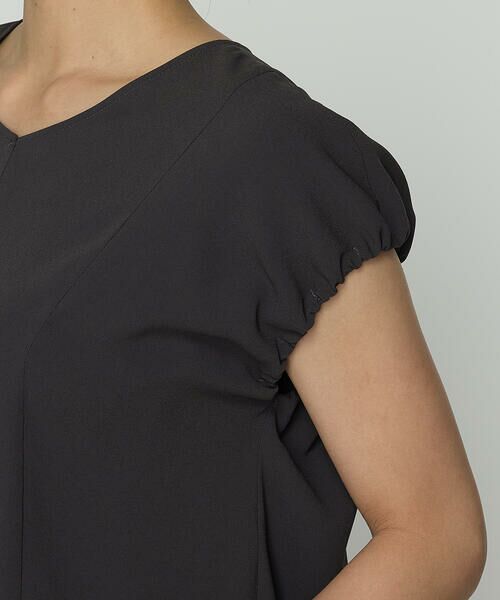 COMME CA COMFORT / コムサ・コンフォート（Lサイズ） シャツ・ブラウス | 〔 TALLサイズ 〕 バックサテンジョーゼット ギャザースリーブプルオーバー | 詳細9