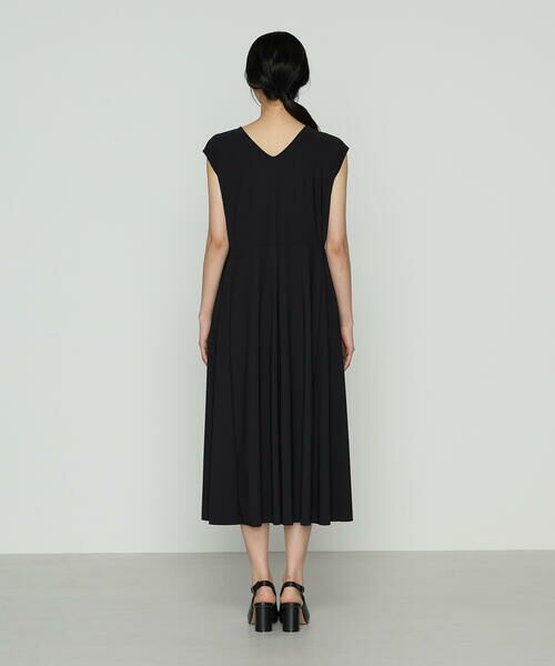 COMME CA COMFORT / コムサ・コンフォート（Lサイズ） ロング・マキシ丈ワンピース | 〔 +サイズ 〕 ユーロジャージー フィット＆フレアワンピース | 詳細9