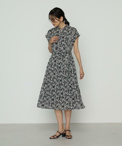 COMME CA COMFORT / コムサ・コンフォート（Lサイズ） ロング・マキシ丈ワンピース | 〔 TALLサイズ 〕 キュプラコットンフラワープリント ドレス | 詳細2