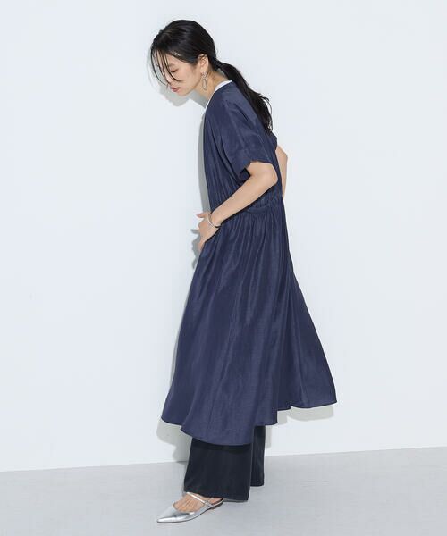 COMME CA COMFORT / コムサ・コンフォート（Lサイズ） ロング・マキシ丈ワンピース | 〔 +サイズ 〕 アセテートリネンタッサー ヘンリーネックワンピース | 詳細22