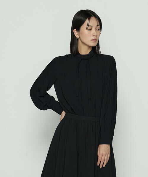 COMME CA COMFORT / コムサ・コンフォート（Lサイズ） シャツ・ブラウス | 〔 TALLサイズ 〕 マットサテン タイ付 ハイネックブラウス | 詳細13