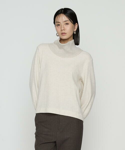 COMME CA COMFORT/コムサ・コンフォート(Lサイズ) 〔 TALLサイズ 〕 ウールブークレー スヌード付きプルオーバー 07:トップエクリュ 15号 COMME CA COMFORT/コムサ・コンフォート(Lサイズ) 〔 TALLサイズ 〕 ウールブークレー スヌード付きプルオーバー 07:トップエクリュ 15号