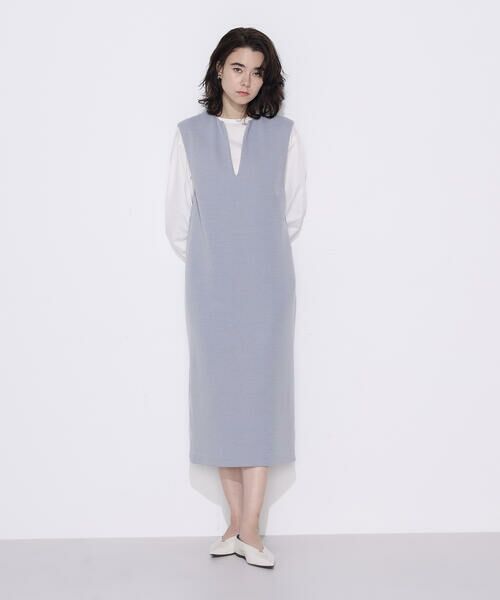 COMME CA COMFORT / コムサ・コンフォート（Lサイズ） ロング・マキシ丈ワンピース | 〔 +サイズ 〕 ケーブルニットベスト付き ワンピース | 詳細4