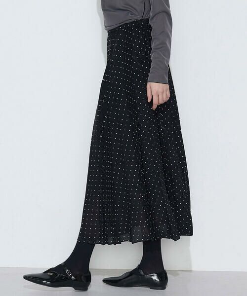 COMME CA COMFORT / コムサ・コンフォート（Lサイズ） ロング・マキシ丈スカート | 〔 TALLサイズ 〕 ドットプリント プリーツスカート（05:クロ）