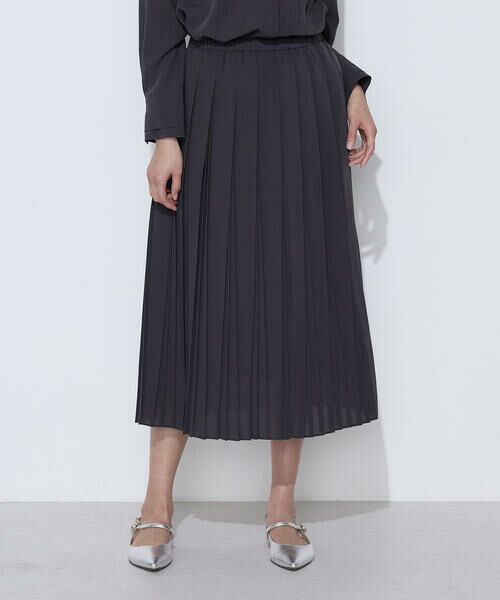 COMME CA COMFORT / コムサ・コンフォート（Lサイズ） ロング・マキシ丈スカート | 〔 TALLサイズ 〕 フィネスボイル プリーツスカート（08:チャコール）